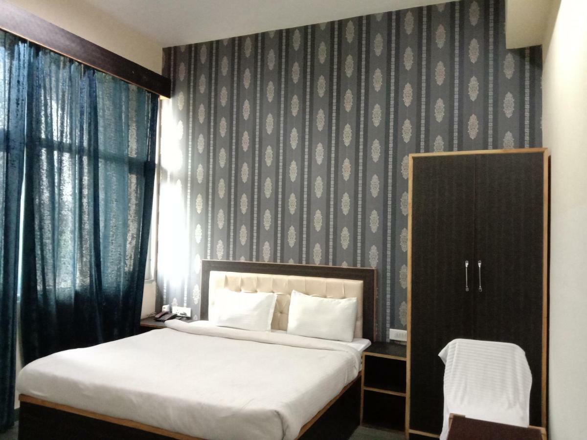 The Amsons Resorts Ludhiana Zewnętrze zdjęcie